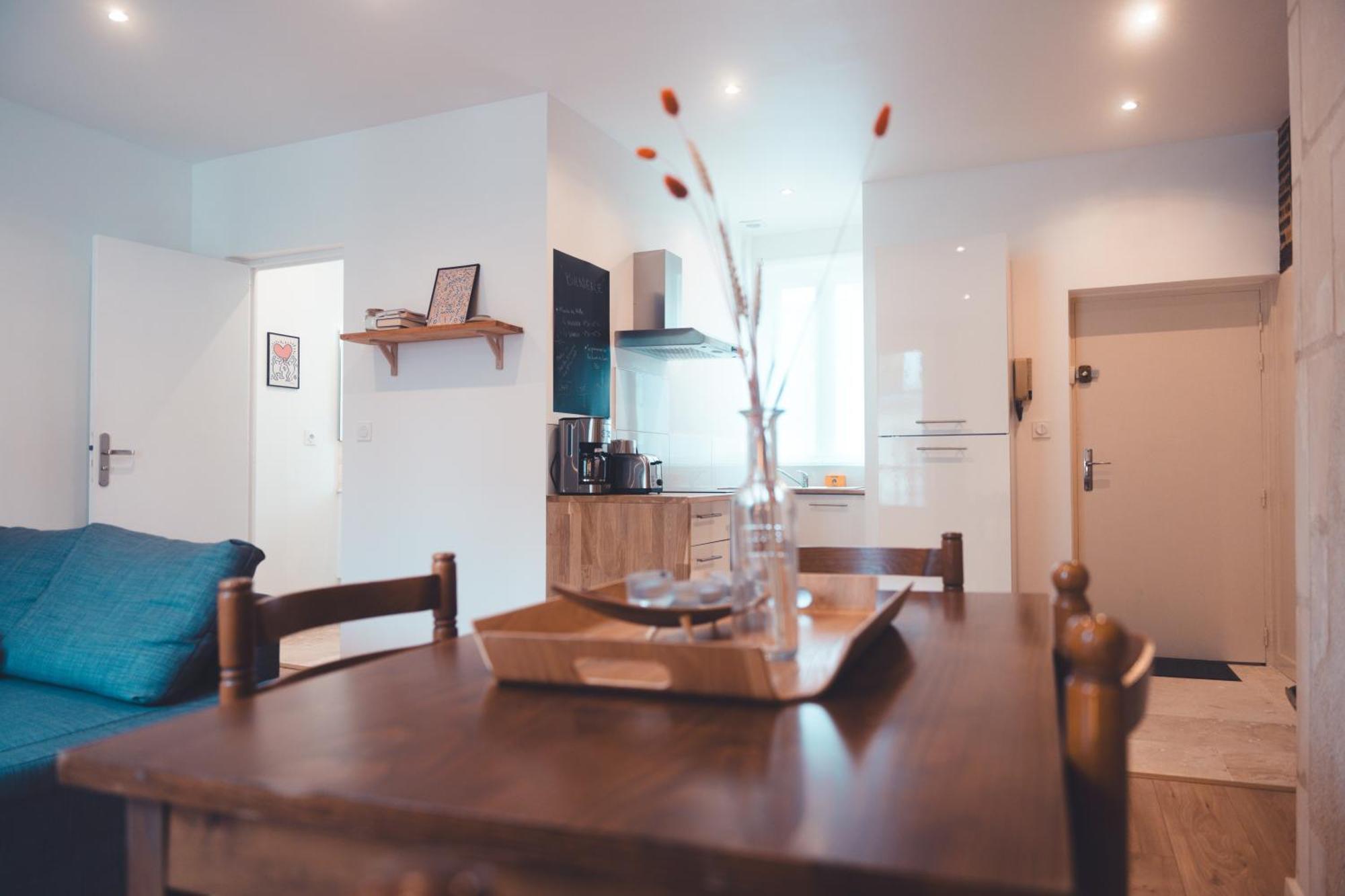 Appartement Petit Nid Douillet à Tours Extérieur photo